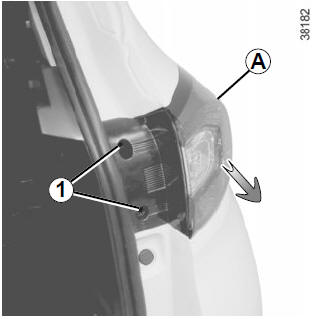 Renault Captur. Schluss-/Bremsleuchte und Blinkleuchte