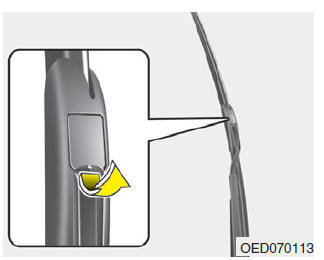 Kia Sportage. Frontscheibenwischerblätter